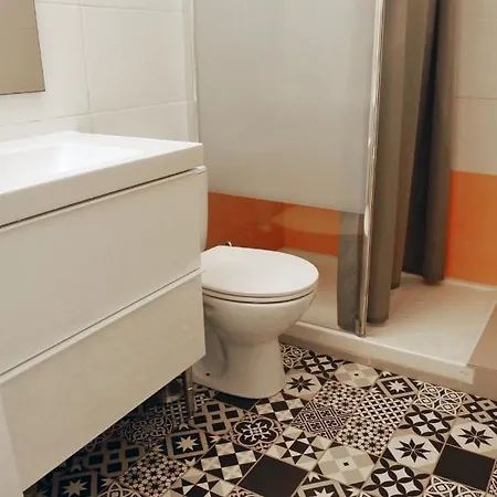 Apartment Joli T2 Centre Avec Terrasse Privee & Patio Bordeaux