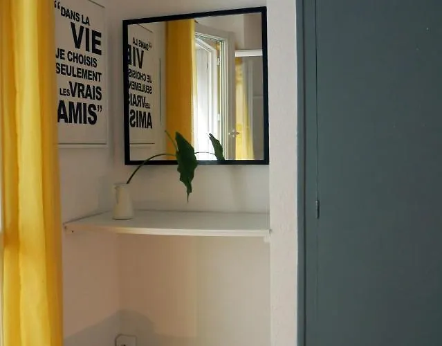 Apartment Joli T2 Centre Avec Terrasse Privee & Patio Bordeaux